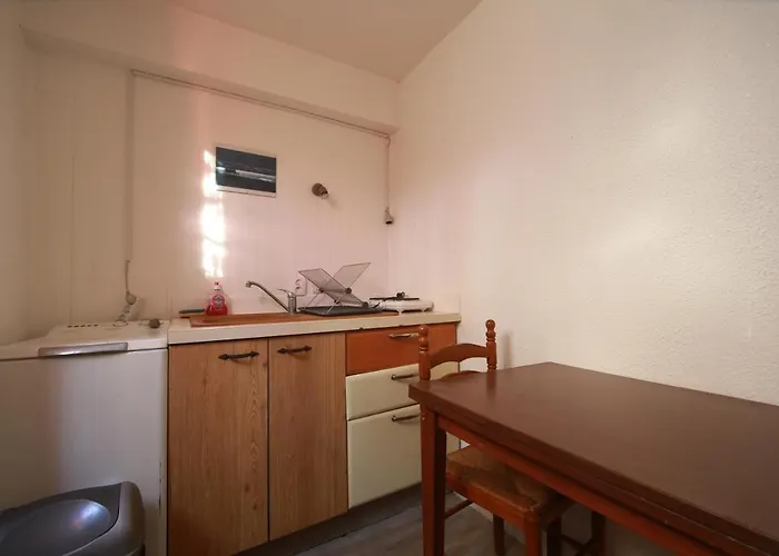 Petit T1 A Proximite Des Thermes