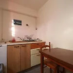 Petit T1 à Proximité Des Thermes