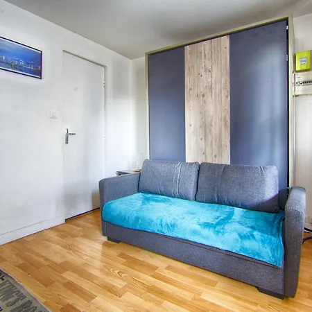 Petit T1 A Proximite Des Thermes 아파트 엑스레뱅