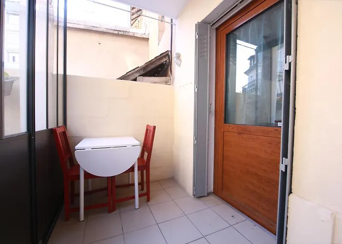 Petit T1 A Proximite Des Thermes 艾克斯莱班